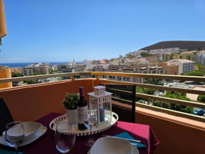 Exclusive apartment Eden, marble floor, luxury bathroom, heated pool, close to city centre, sea view, balcony